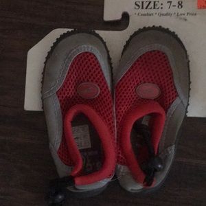 Kids water shoes